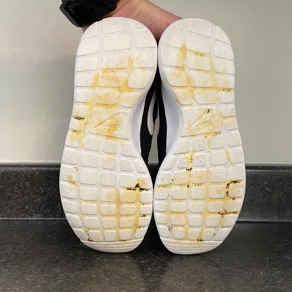 Nike Roshe One - Size 6.5 - Picture 7 of 8